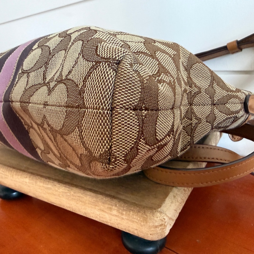 Coach File Crossbody Bag - Picture 6 of 16